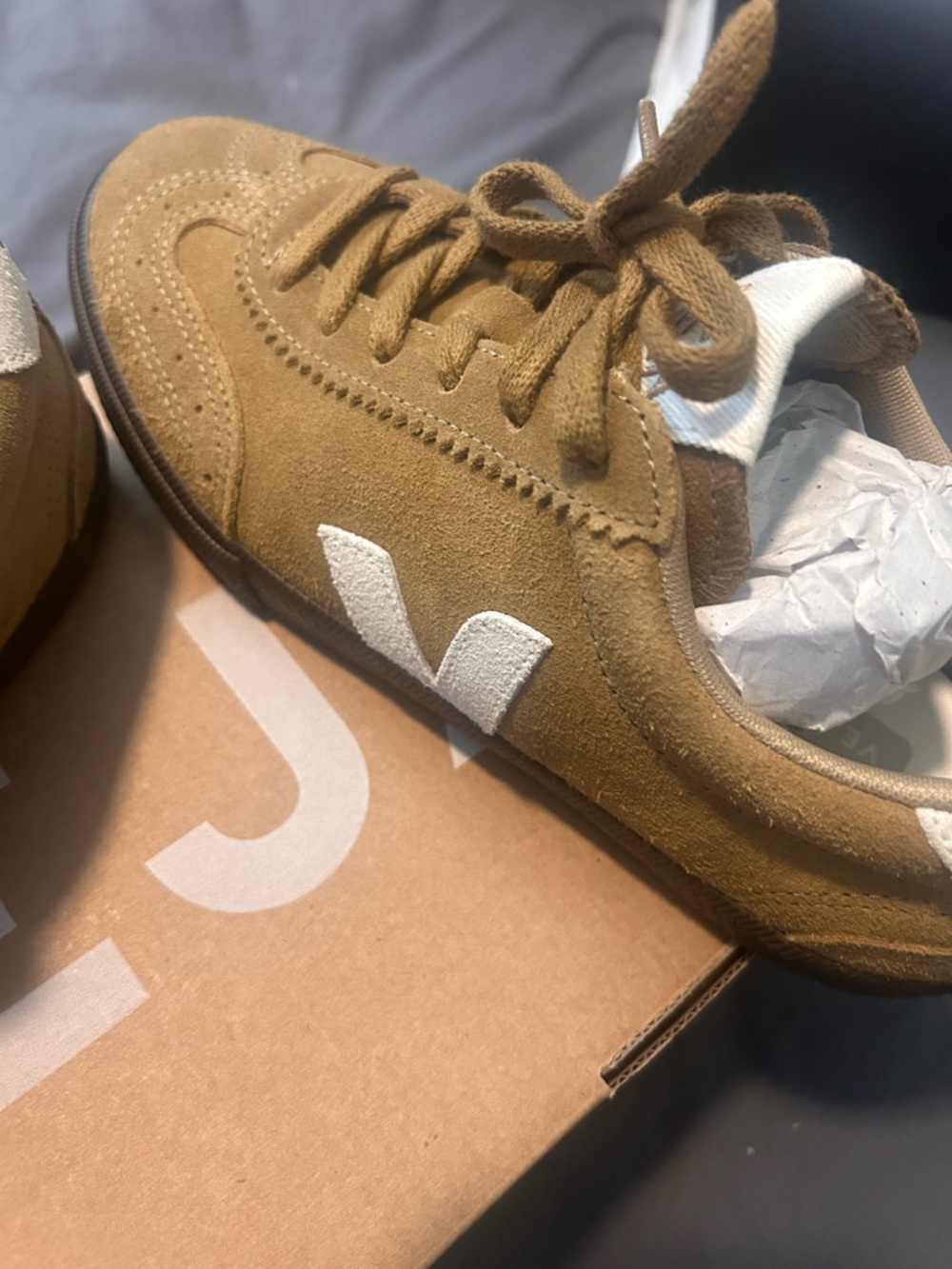 Veja Brown Suede Low-Top Sneaker with White V Detail